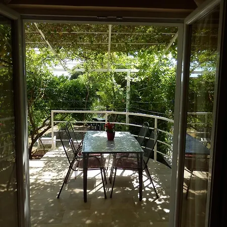 Apartment Garden Apartment Brodarica (Sibenik-Knin)